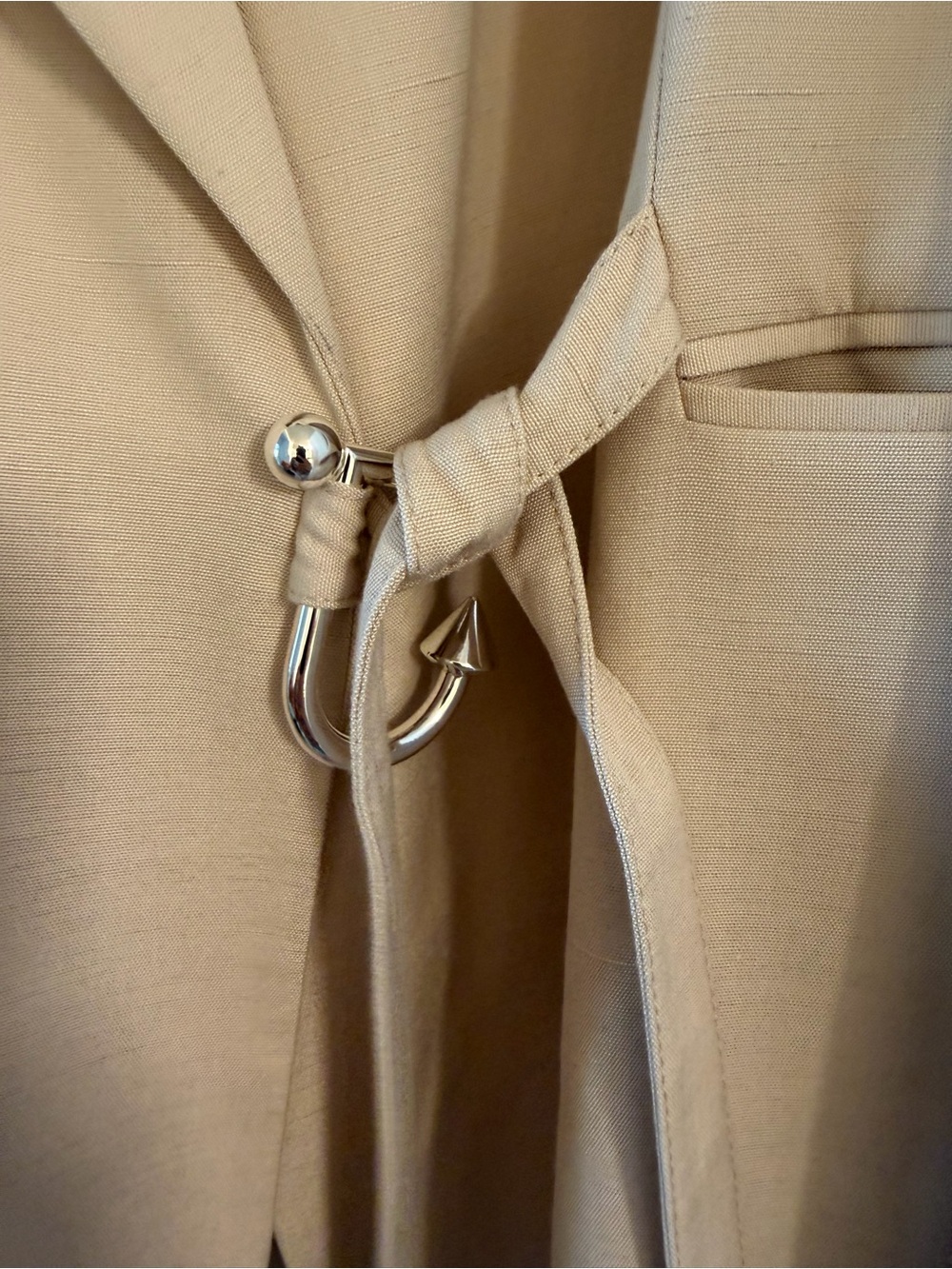 JW ANDERSON Cream Tie-Waist Blazer - Picture 3 of 7